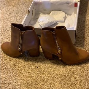 Aldo Leather Booties Size 7